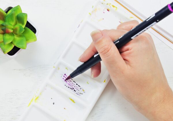 Brush Lettering Guide: How To Easily Blend Colors!